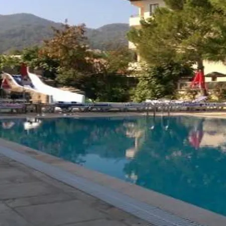 Alvaro 3* İçmeler